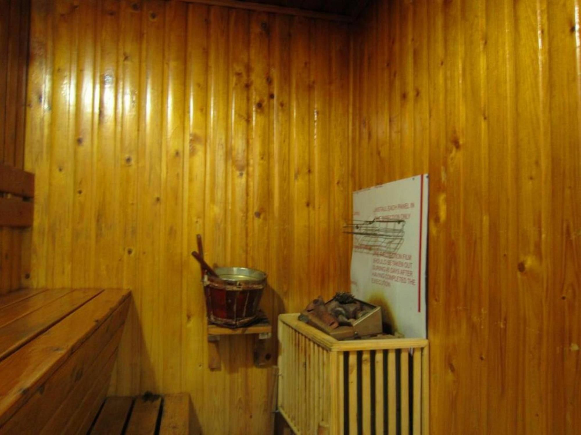 Tan Ha Hotel Хошимин Экстерьер фото